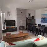 Lagarto Villa Cádiz